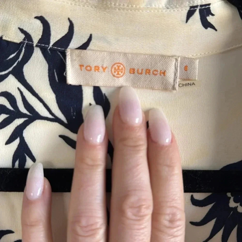 Tory Burch | 💯 Silk | Floral Jumpsuit | size 8 - Picture 3 of 9